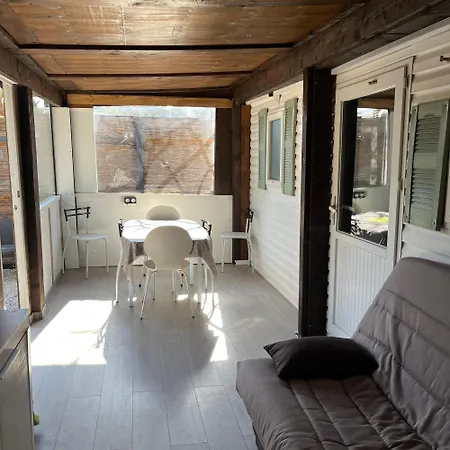 Mobil-home Sur Terrain Prive *