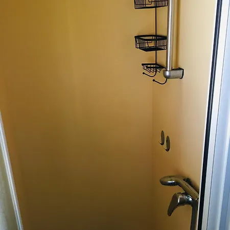 Mobil-home Sur Terrain Privé *